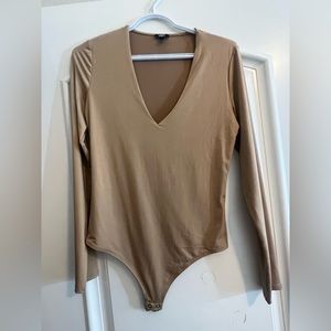 EXPRESS TAN BODY SUIT, SIZE MEDIUM